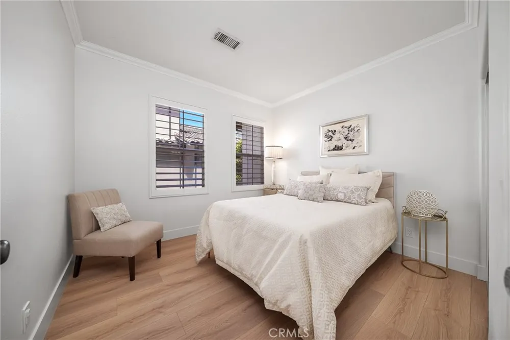 191 Lockford Irvine, CA 92602