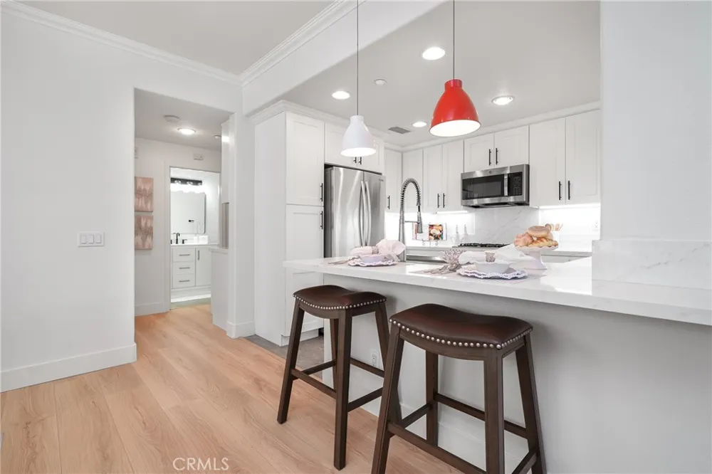 191 Lockford Irvine, CA 92602