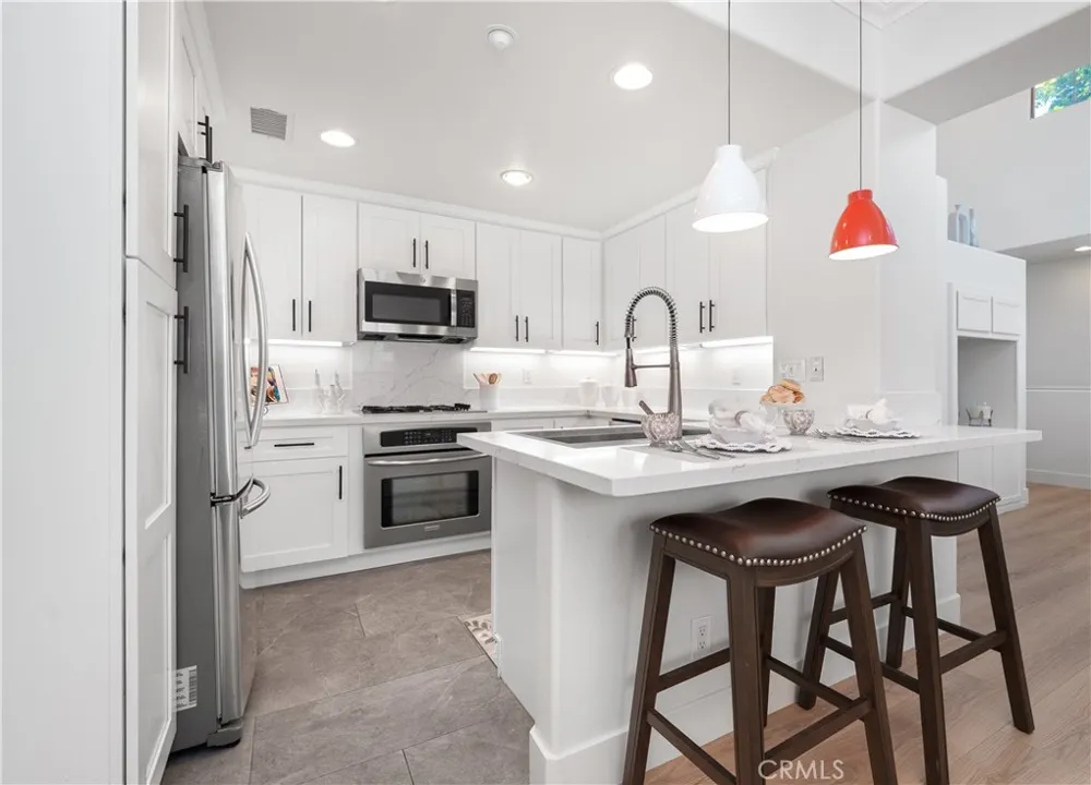 191 Lockford Irvine, CA 92602