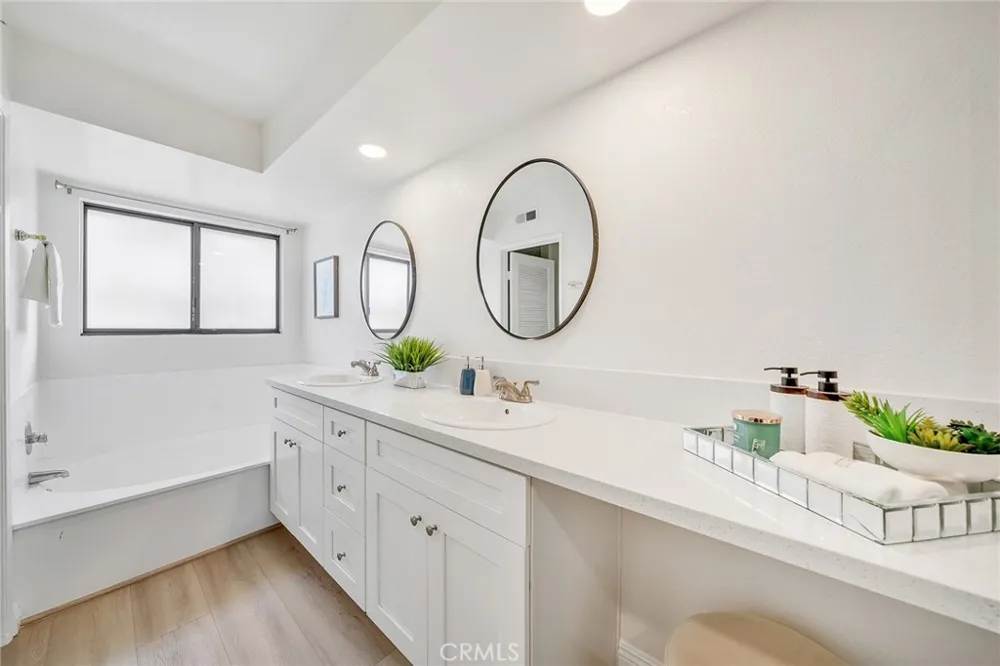 22810 Chardonnay Drive #2 Diamond Bar, CA 91765