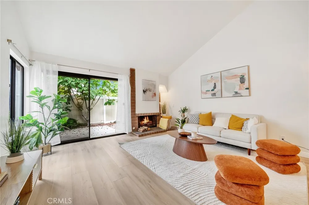22810 Chardonnay Drive #2 Diamond Bar, CA 91765