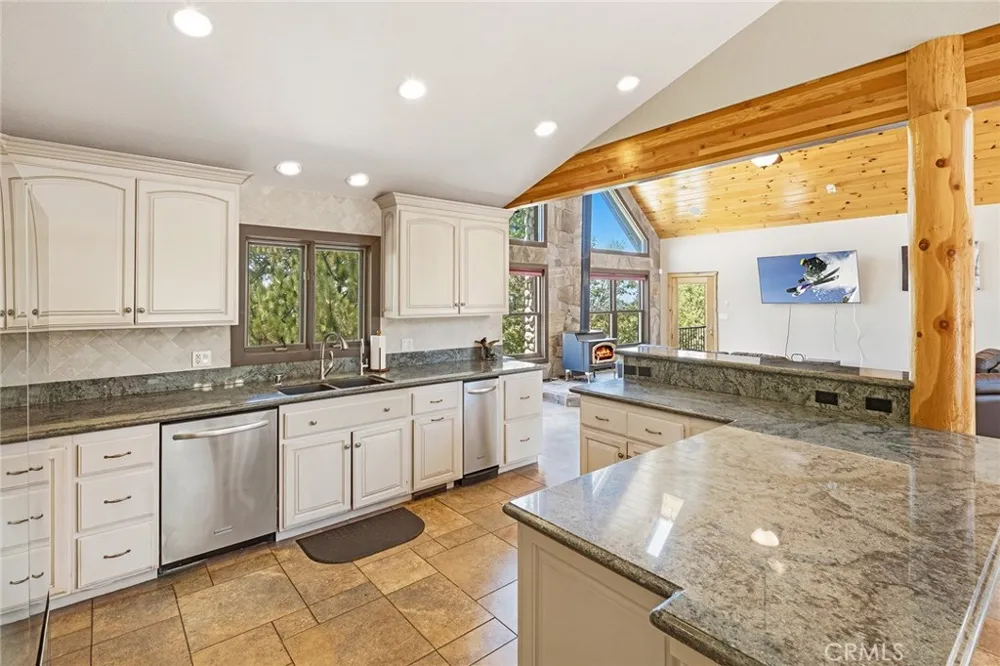 30954 Fredalba Road Running Springs, CA 92382