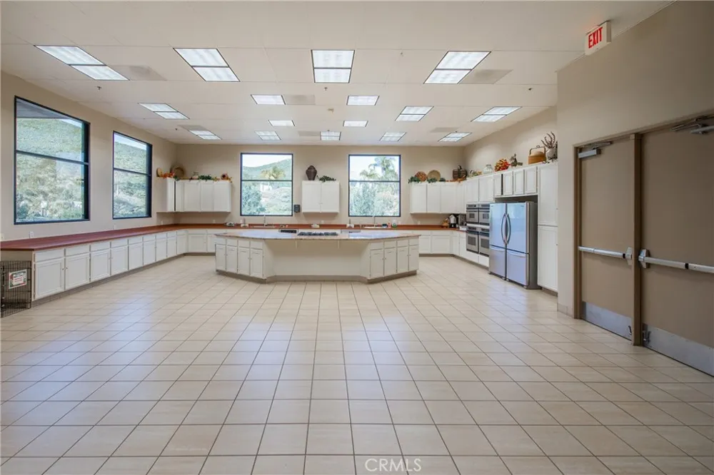 28064 Oakhaven Lane Menifee, CA 92584