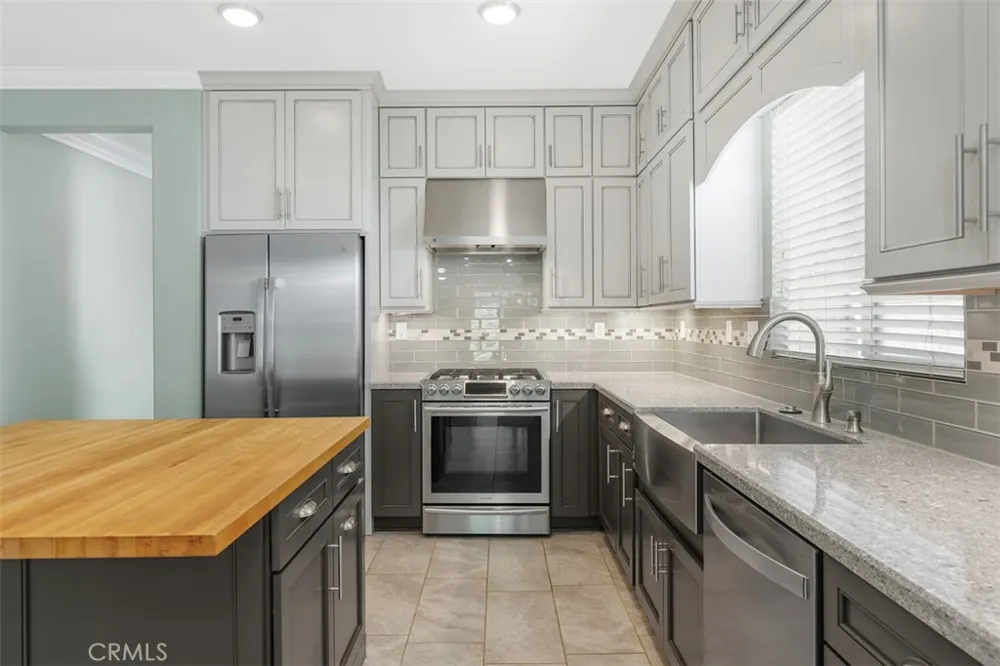 28064 Oakhaven Lane Menifee, CA 92584