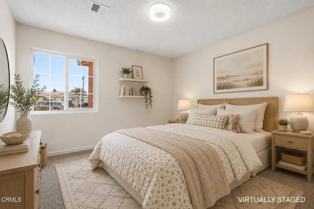 823 W Roderick Avenue Oxnard, CA 93030