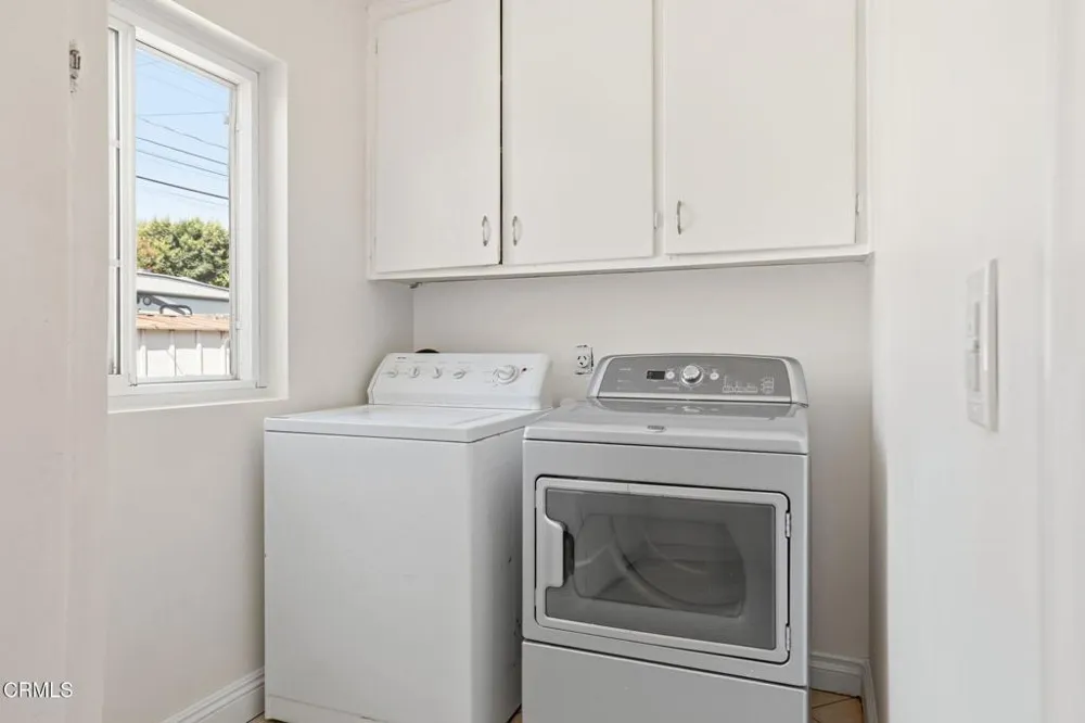 823 W Roderick Avenue Oxnard, CA 93030