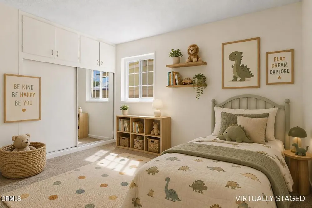 823 W Roderick Avenue Oxnard, CA 93030