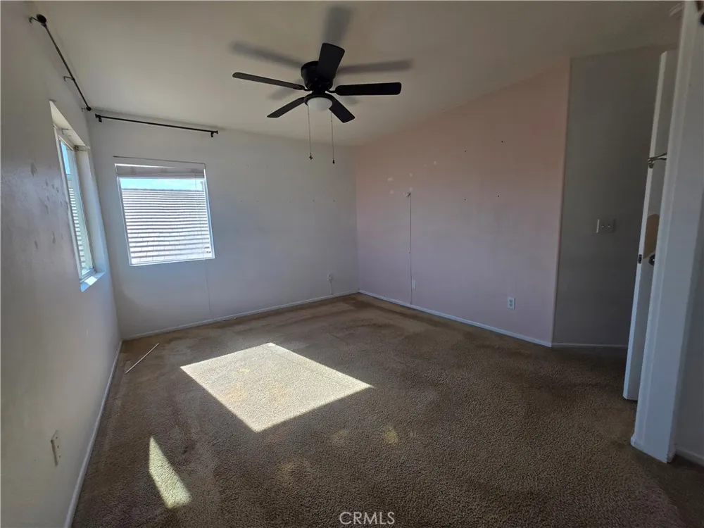 13255 San Dimas Street Hesperia, CA 92344