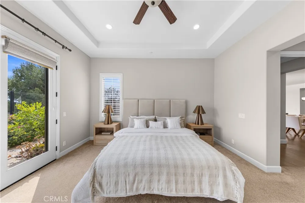 139 Sunset Irvine, CA 92602