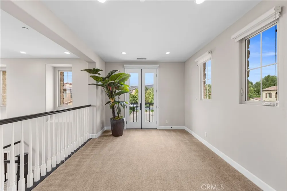 139 Sunset Irvine, CA 92602