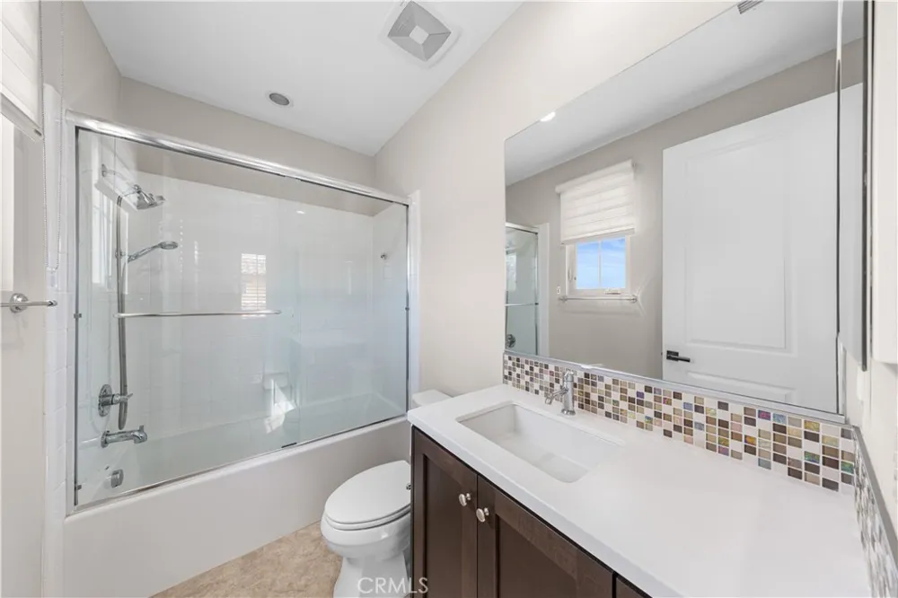139 Sunset Irvine, CA 92602