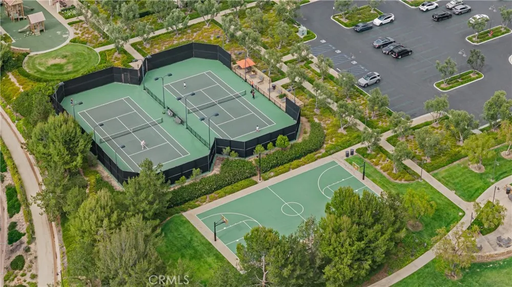 139 Sunset Irvine, CA 92602