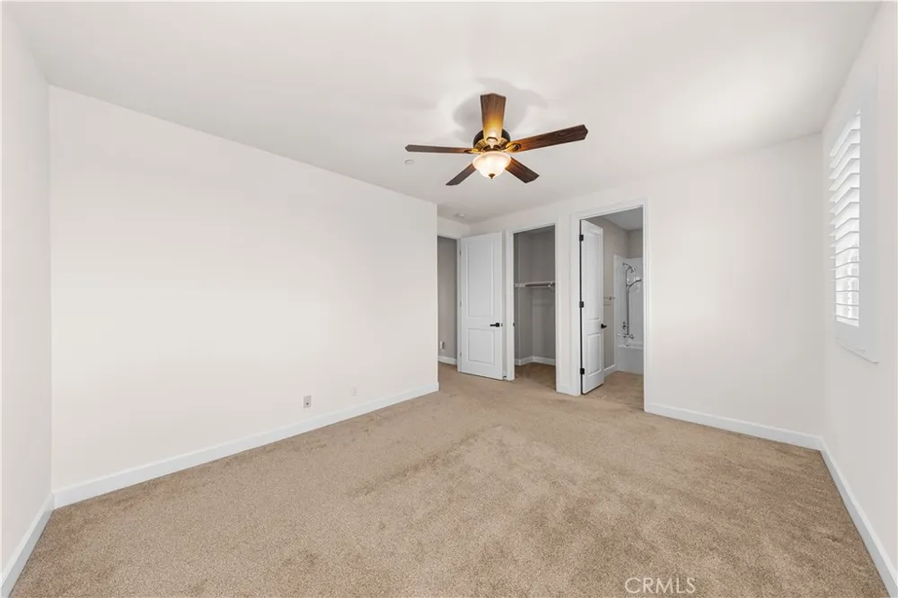 139 Sunset Irvine, CA 92602
