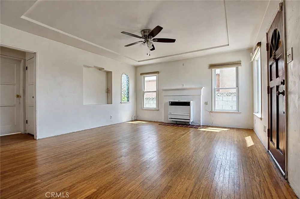 6453 Allston Los Angeles, CA 90022