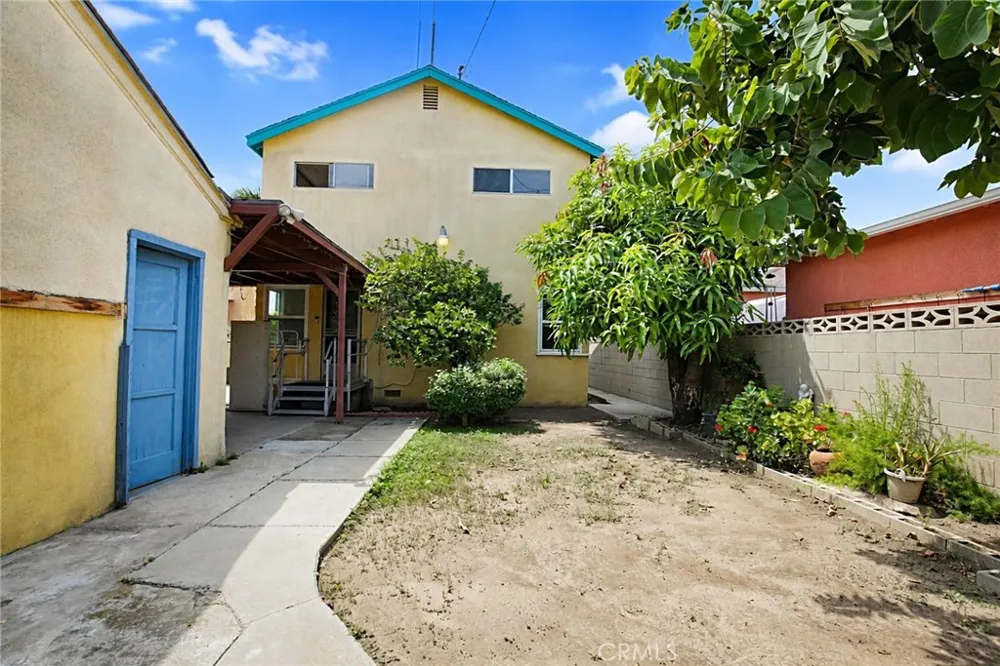6453 Allston Los Angeles, CA 90022
