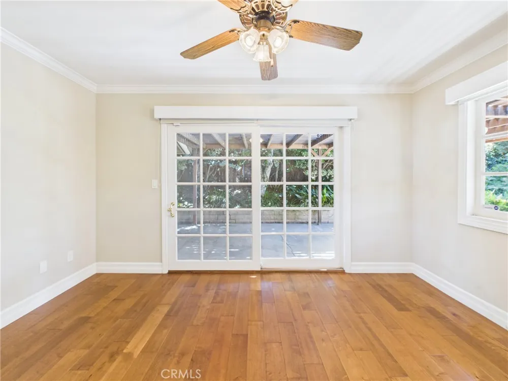 3032 Fairbairn Orange, CA 92865