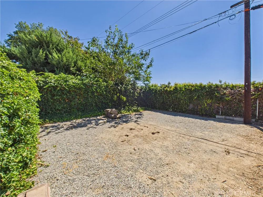 3032 Fairbairn Orange, CA 92865