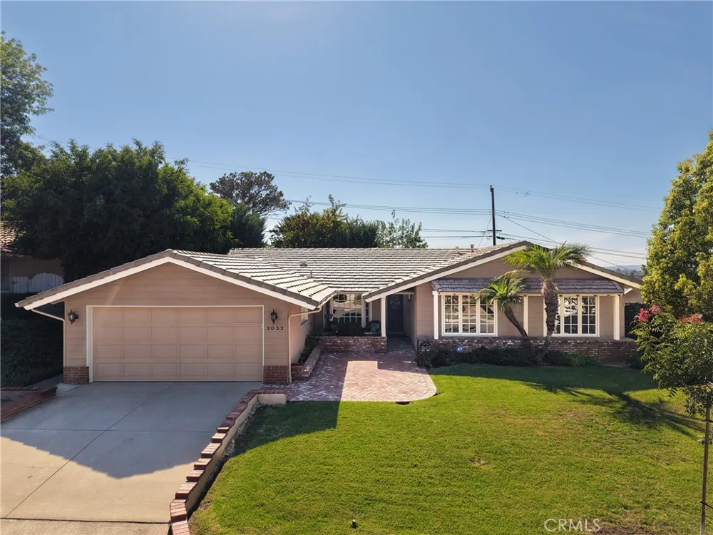 3032 Fairbairn Orange, CA 92865
