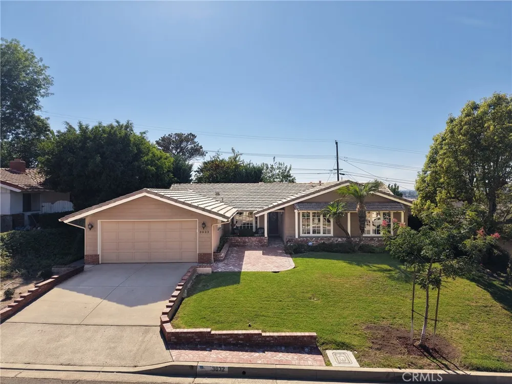 3032 Fairbairn Orange, CA 92865