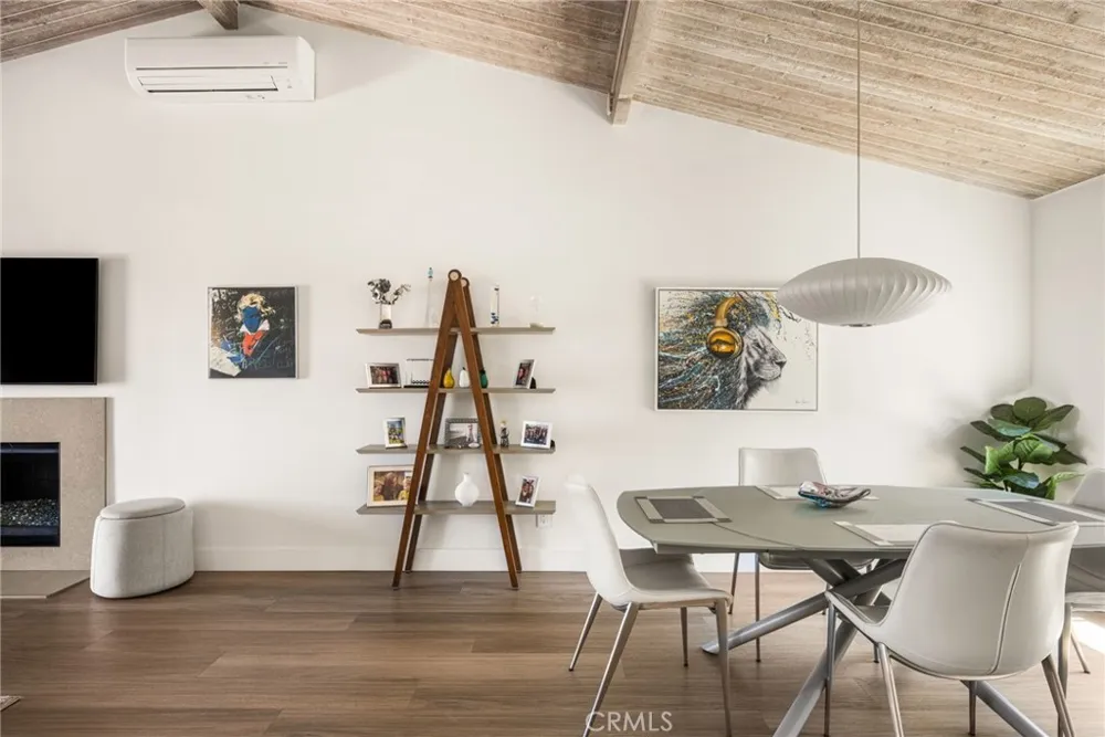 2175 Pacific Avenue #D6 Costa Mesa, CA 92627