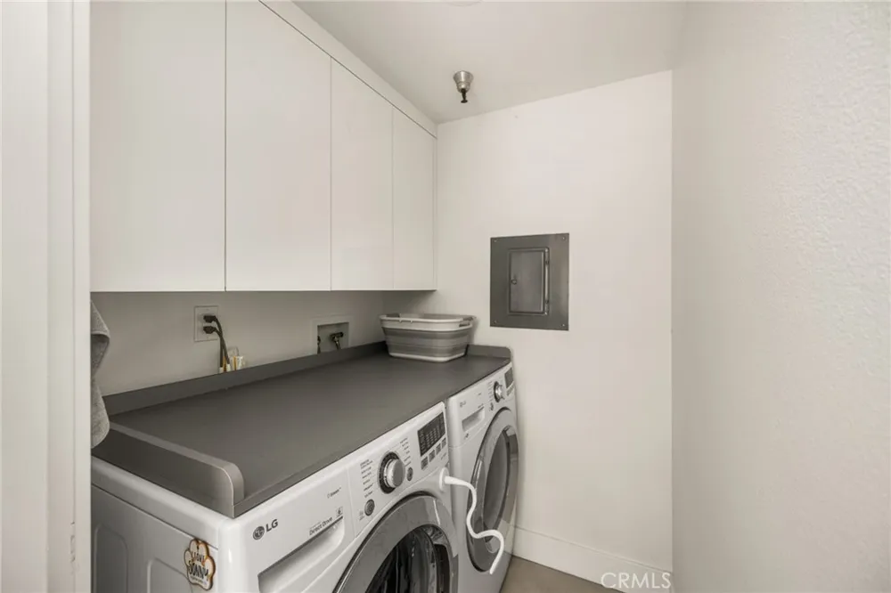 2175 Pacific Avenue #D6 Costa Mesa, CA 92627