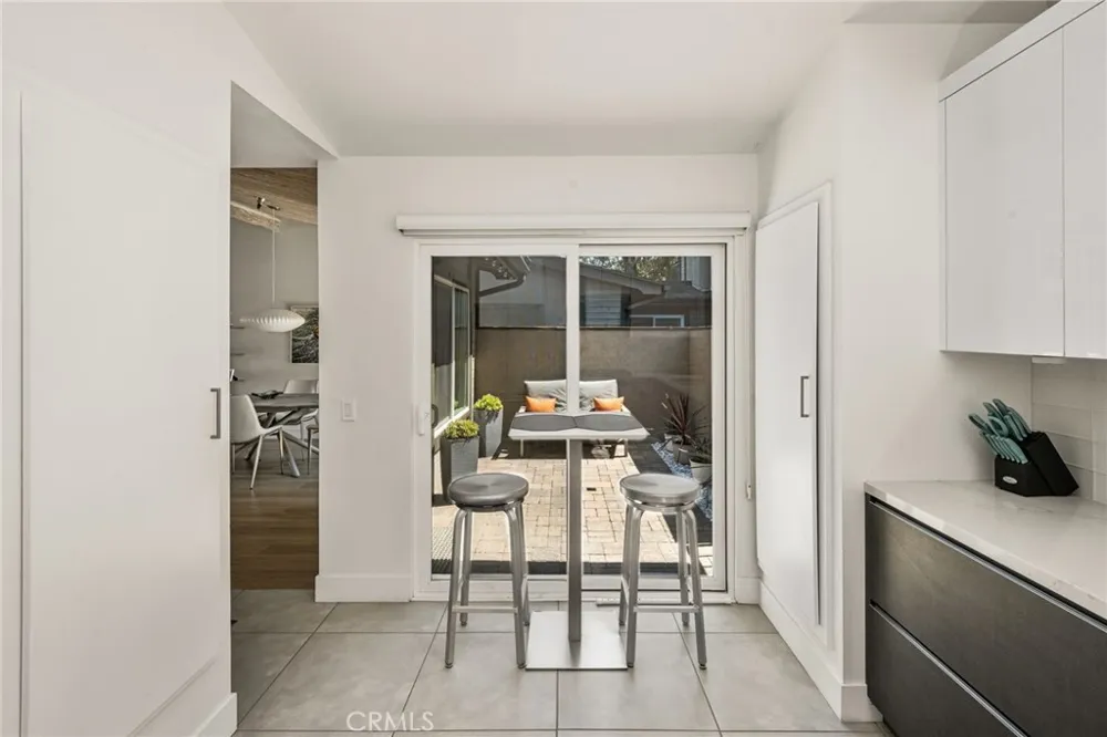 2175 Pacific Avenue #D6 Costa Mesa, CA 92627