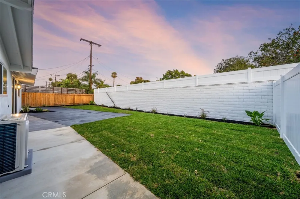 245 Tulane Costa Mesa, CA 92626