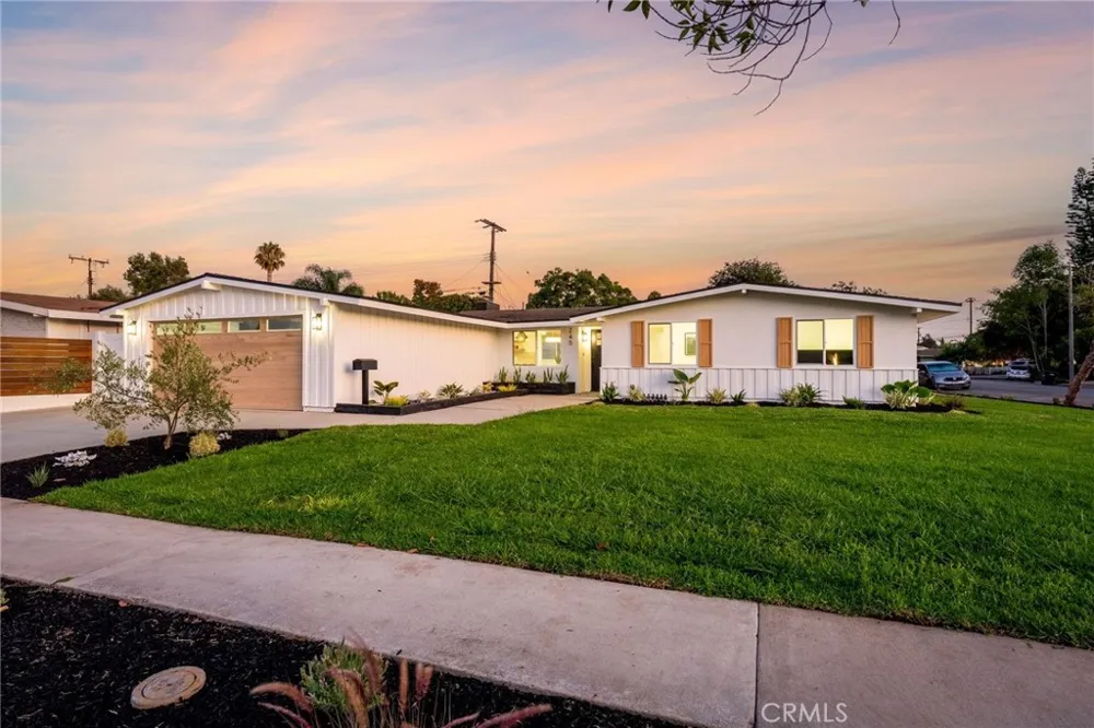 245 Tulane Costa Mesa, CA 92626