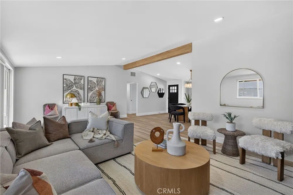 245 Tulane Costa Mesa, CA 92626