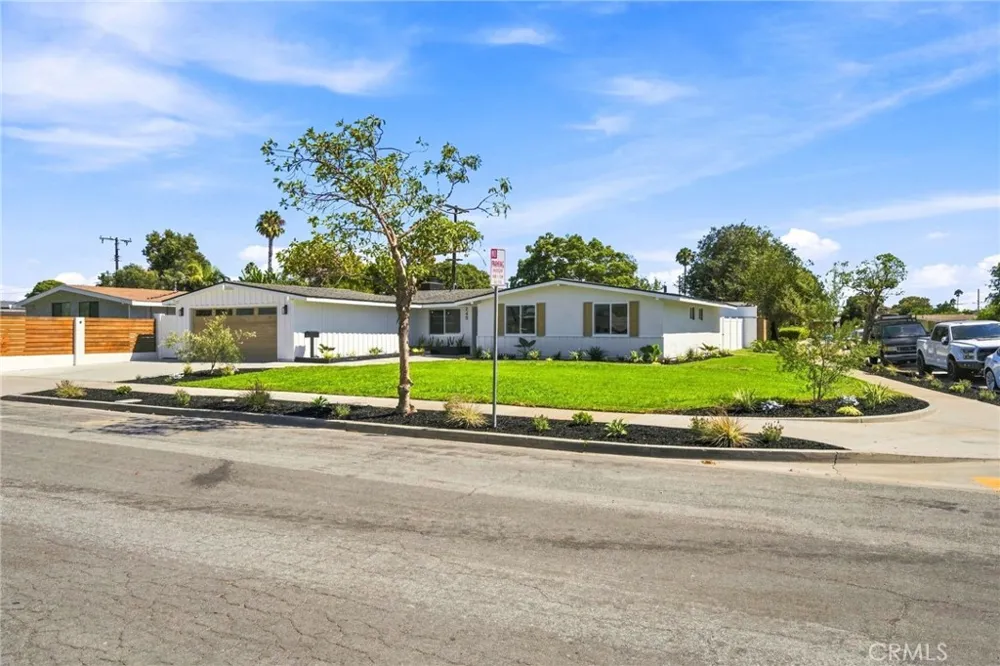 245 Tulane Costa Mesa, CA 92626