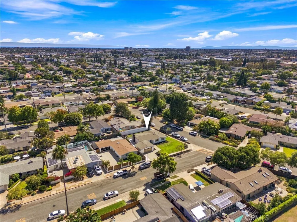 245 Tulane Costa Mesa, CA 92626