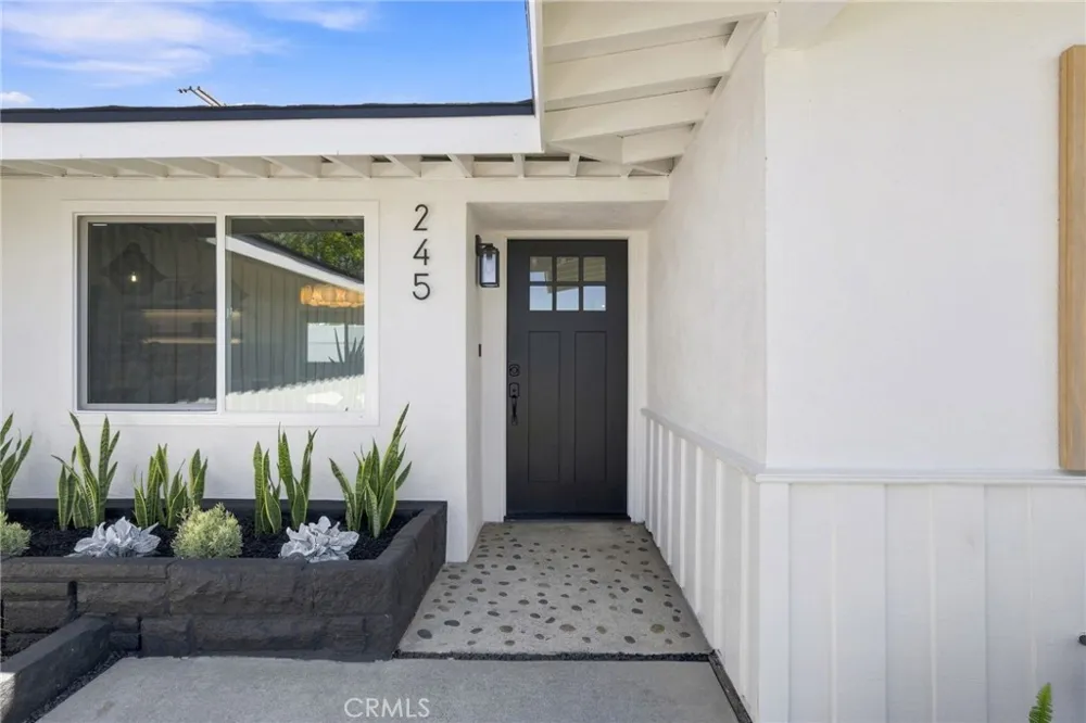 245 Tulane Costa Mesa, CA 92626