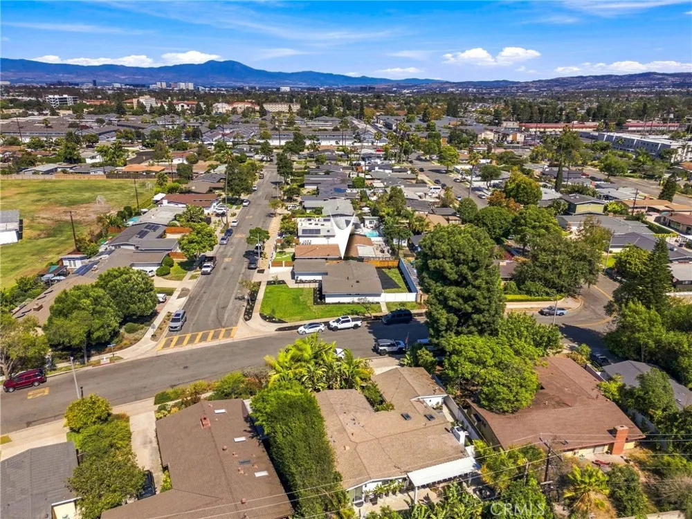 245 Tulane Costa Mesa, CA 92626