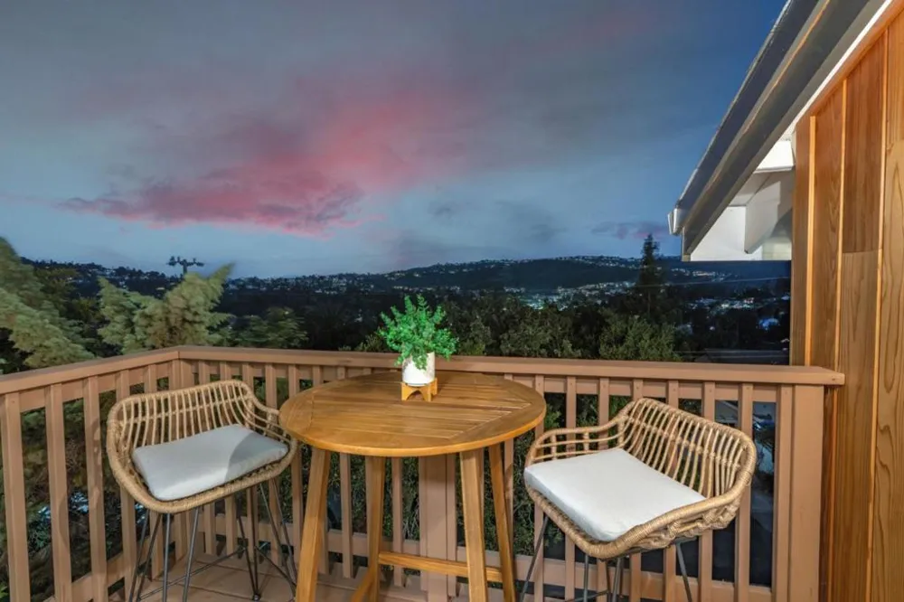 1730 Terrace Drive Belmont, CA 94002