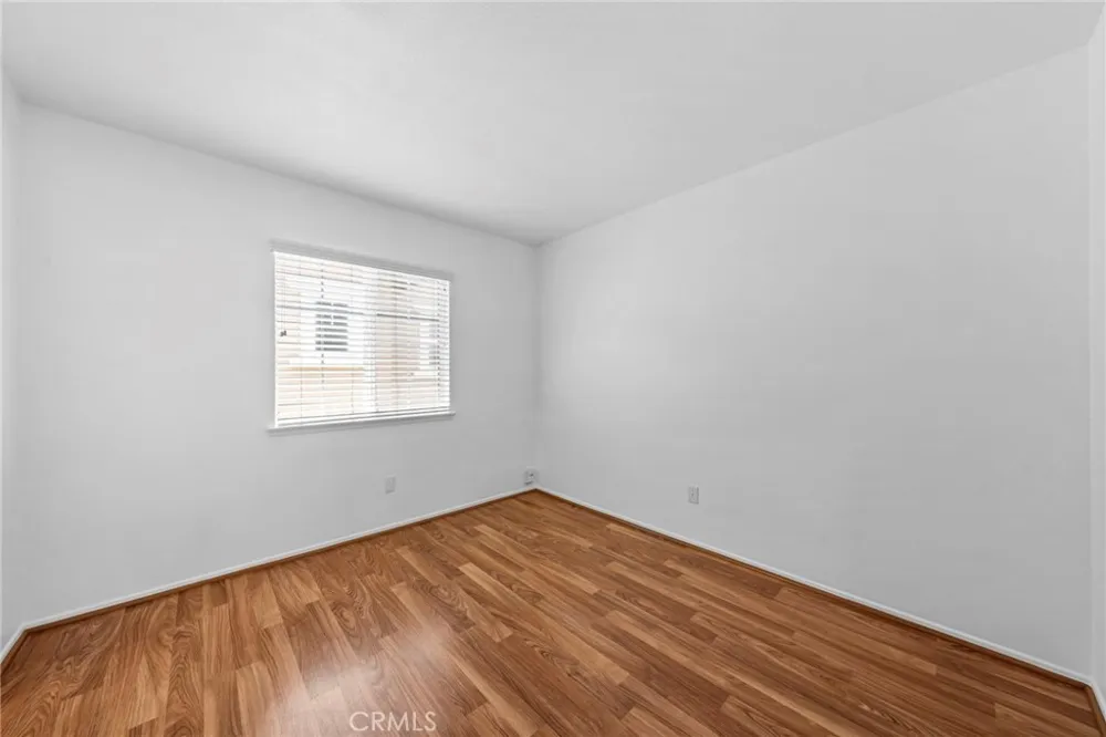 8780 Ussel Riverside, CA 92503