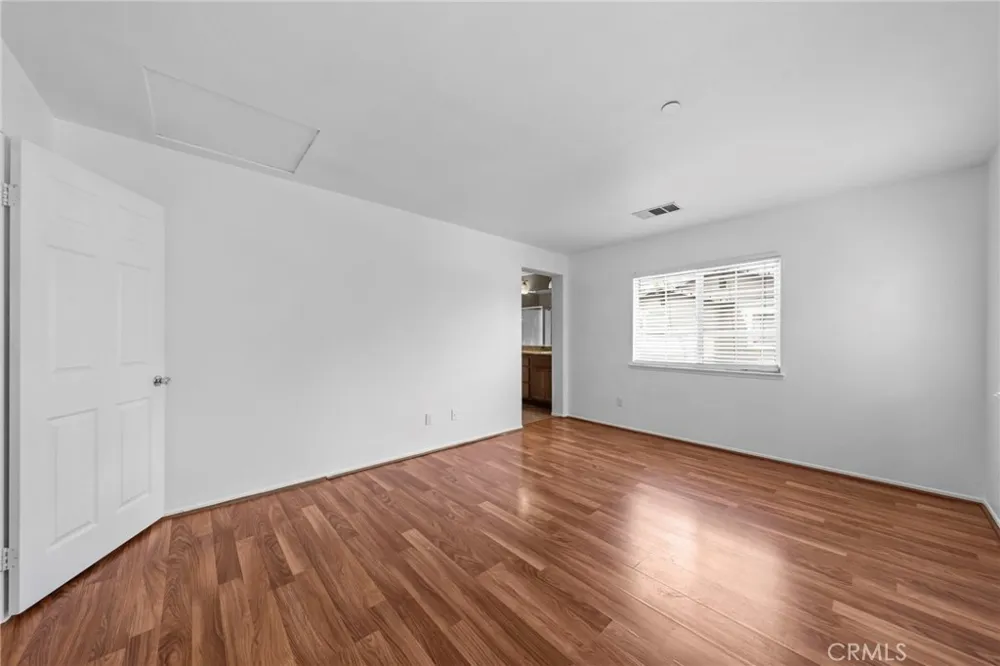 8780 Ussel Riverside, CA 92503