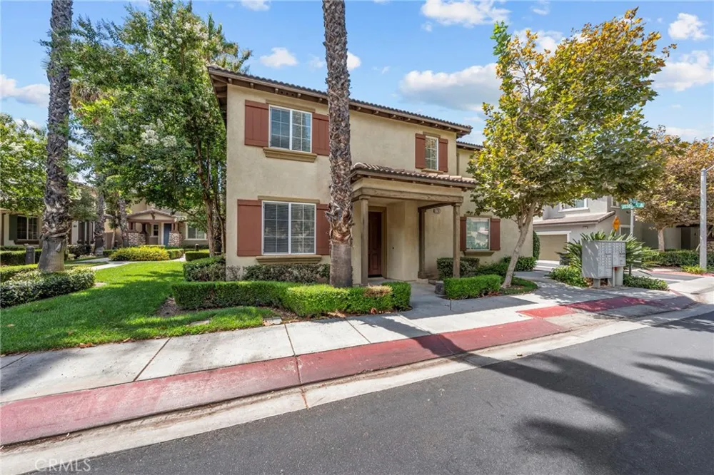 8780 Ussel Riverside, CA 92503