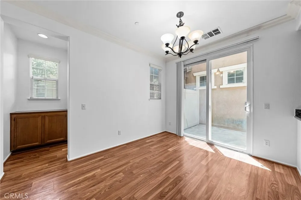 8780 Ussel Riverside, CA 92503