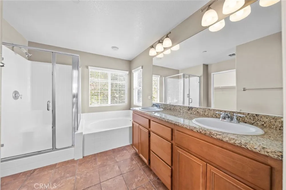 8780 Ussel Riverside, CA 92503