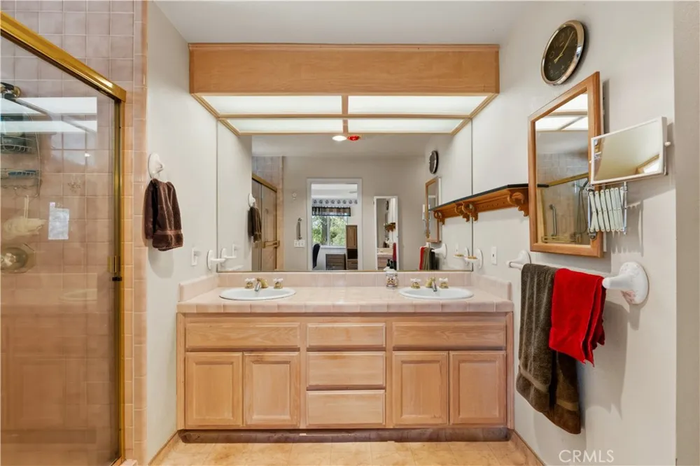 401 Oakridge Court Valley Springs, CA 95252