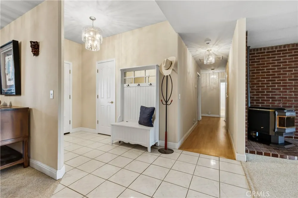 401 Oakridge Court Valley Springs, CA 95252
