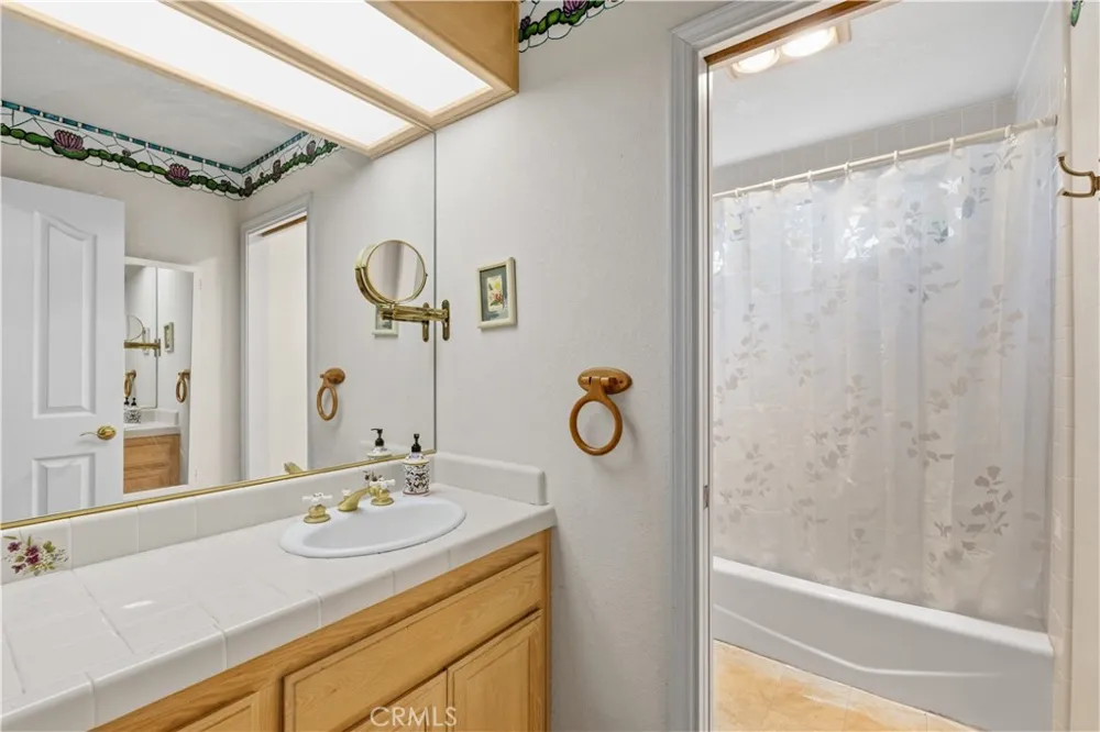 401 Oakridge Court Valley Springs, CA 95252