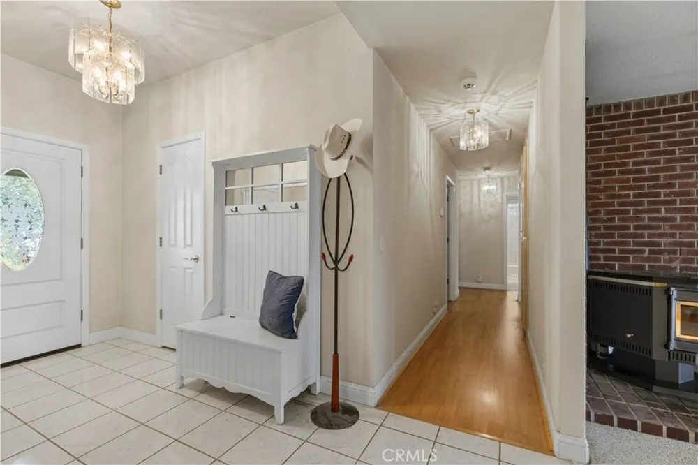 401 Oakridge Court Valley Springs, CA 95252