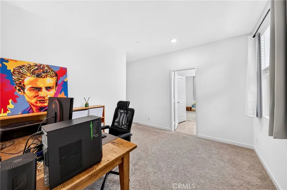 306 Vista Drive #103 La Habra, CA 90631