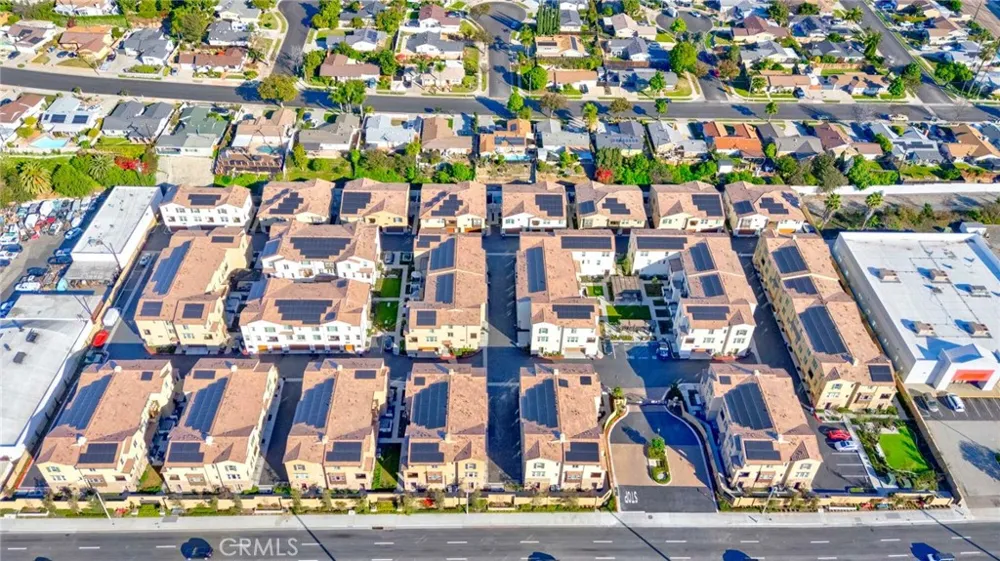 306 Vista Drive #103 La Habra, CA 90631