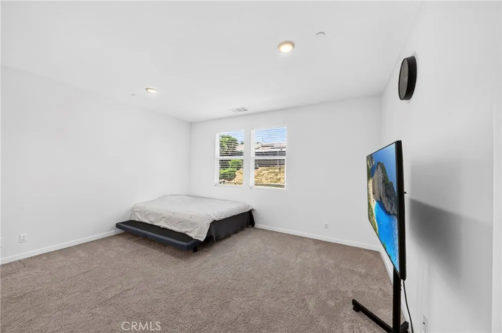 306 Vista Drive #103 La Habra, CA 90631