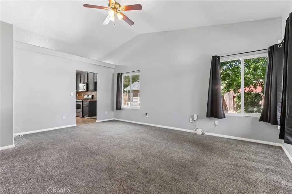 15655 Cheyenne Hesperia, CA 92345