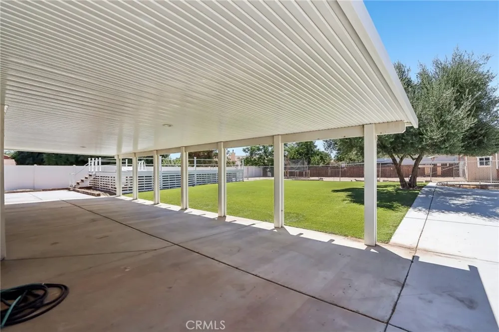 15655 Cheyenne Hesperia, CA 92345