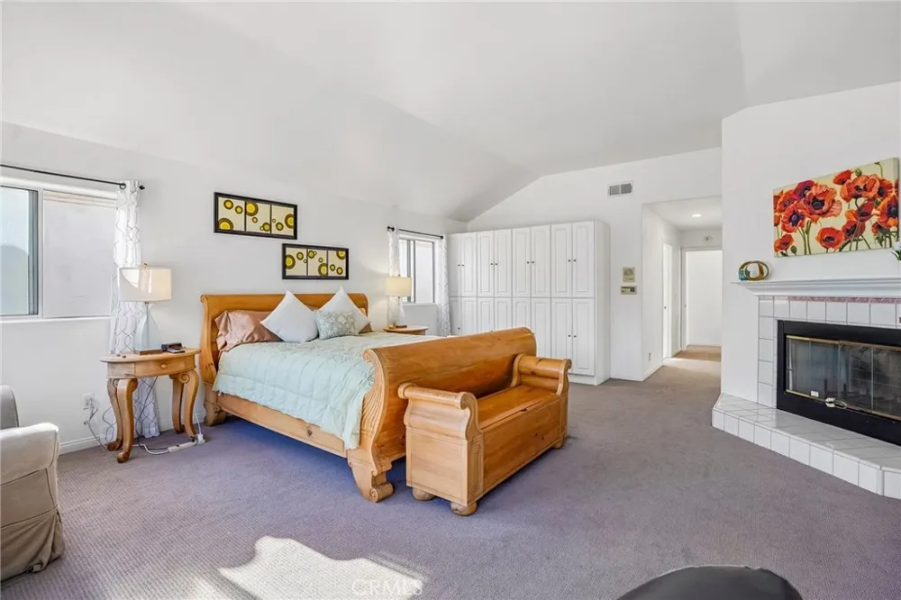 638 Rosecrans Avenue Manhattan Beach, CA 90266