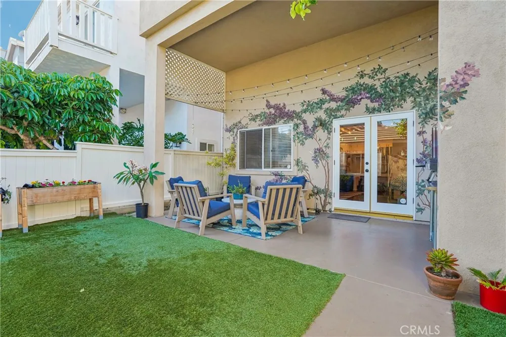 638 Rosecrans Avenue Manhattan Beach, CA 90266